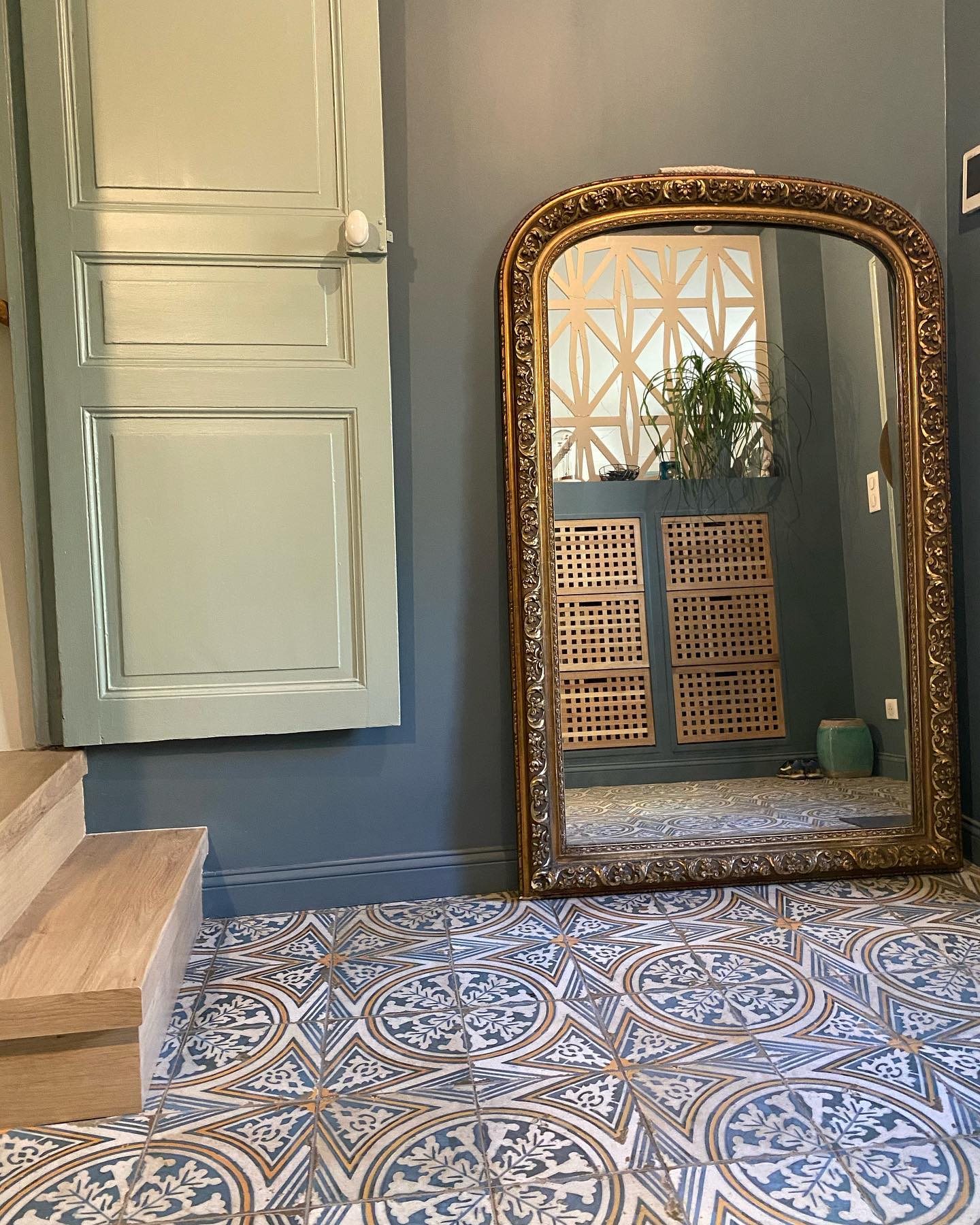 Entrée en carreaux ciment